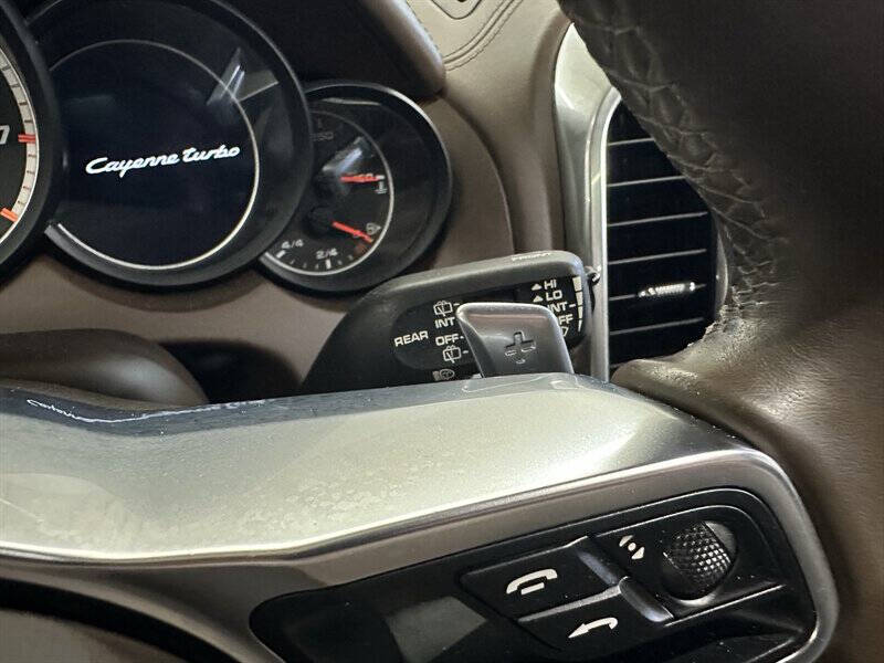 2015 Porsche Cayenne Turbo