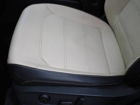 2015 Volkswagen Passat 2.0L TDI SE