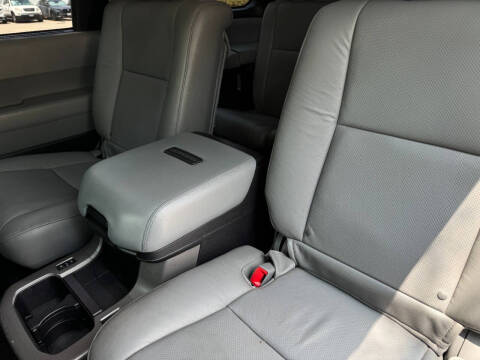 2016 Toyota Sequoia Platinum