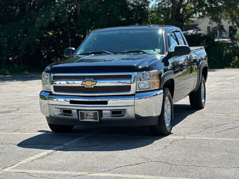 2013 Chevrolet Silverado 1500 for sale at Hillcrest Motors in Derry NH