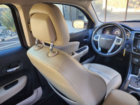 2011 Chrysler 200 Limited