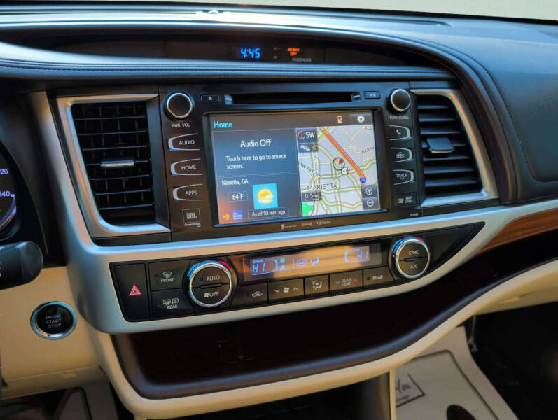 2018 Toyota Highlander Limited Platinum