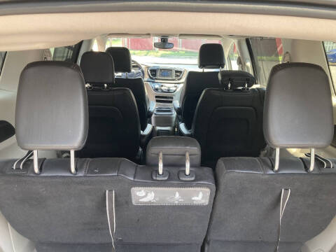 2019 Chrysler Pacifica Touring L