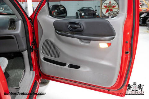 2002 Ford F-150 SVT Lightning