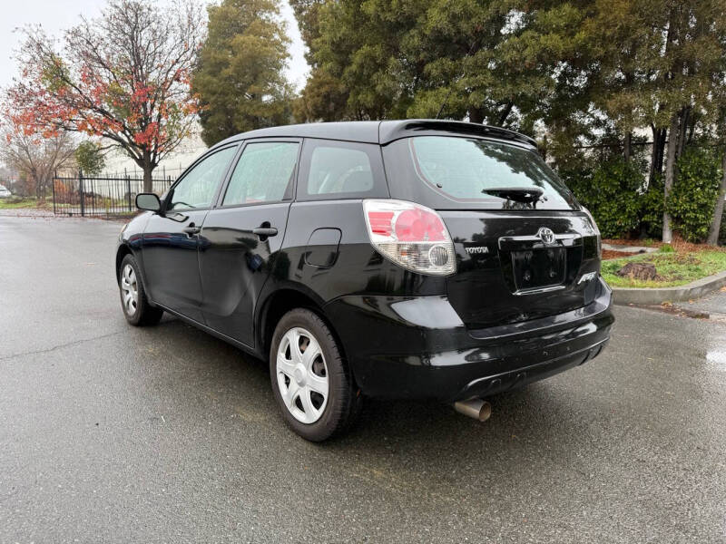 2008 Toyota Matrix null photo 7