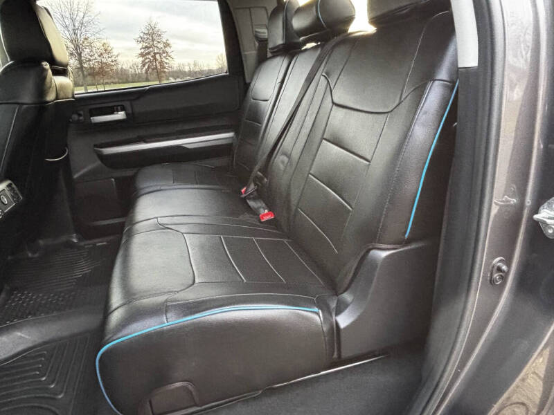 2014 Toyota Tundra SR5