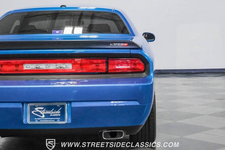 2009 Dodge Challenger SRT8