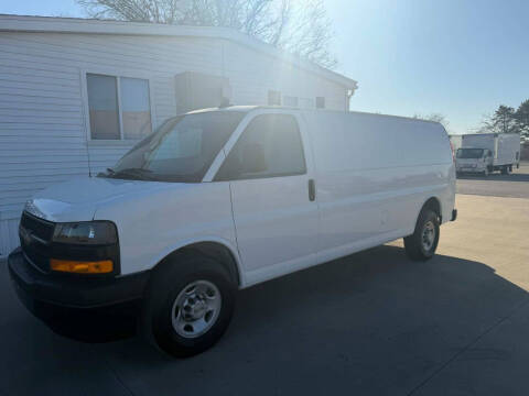 2023 Chevrolet Express 2500