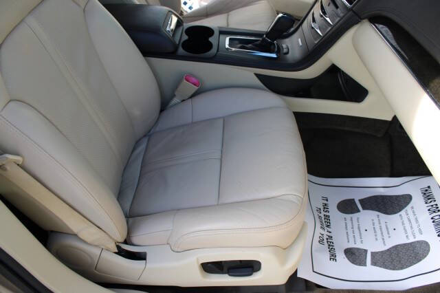 2018 Lincoln MKT Reserve