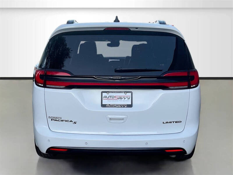 2025 Chrysler Pacifica Limited