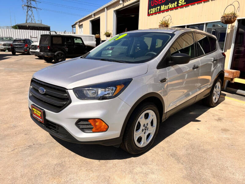 2019 Ford Escape S's photo