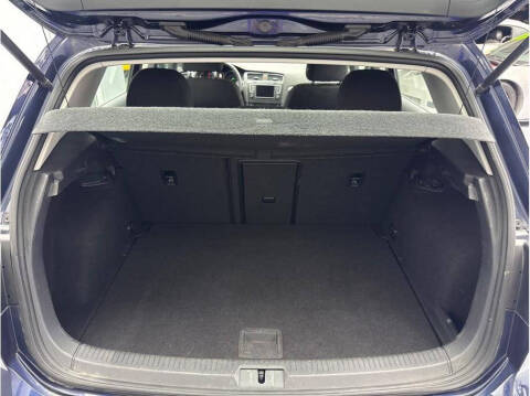 2016 Volkswagen e-Golf SE