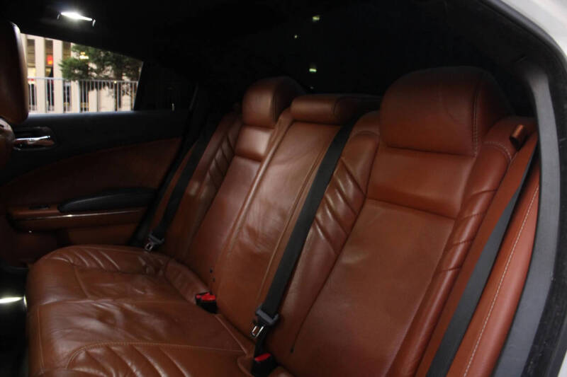 2016 Dodge Charger SRT Hellcat