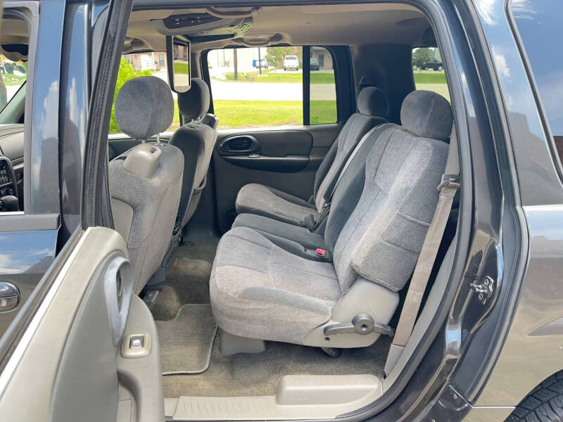 2004 Chevrolet TrailBlazer EXT LT