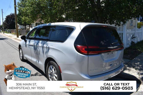 2024 Chrysler Pacifica Touring L