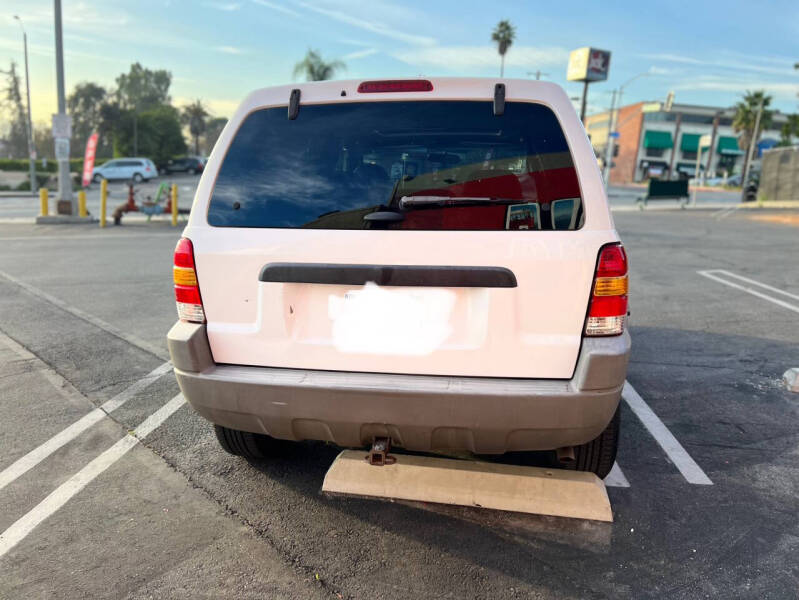 2001 Ford Escape XLT