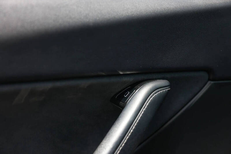 2021 Tesla Model Y Standard Range
