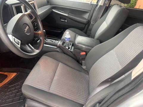 2009 Jeep Grand Cherokee Laredo