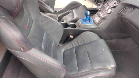 2016 Hyundai Genesis Coupe 3.8 R-Spec