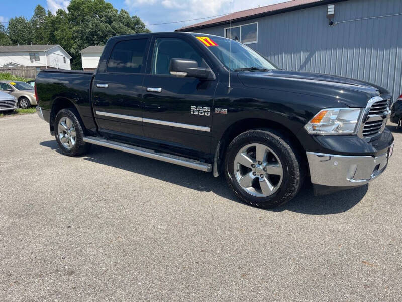 2017 RAM 1500 SLT