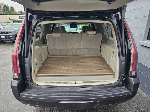 2018 Cadillac Escalade ESV Premium Luxury