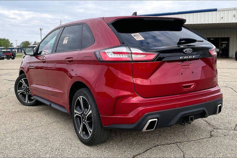 2022 Ford Edge ST