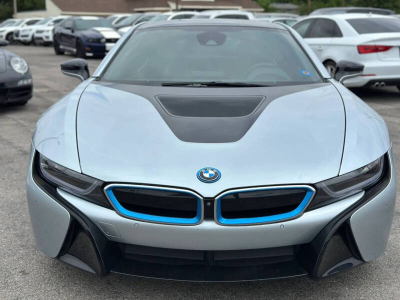2016 BMW i8