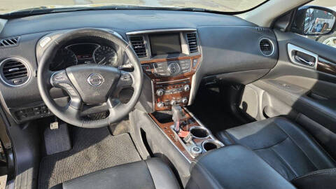 2015 Nissan Pathfinder