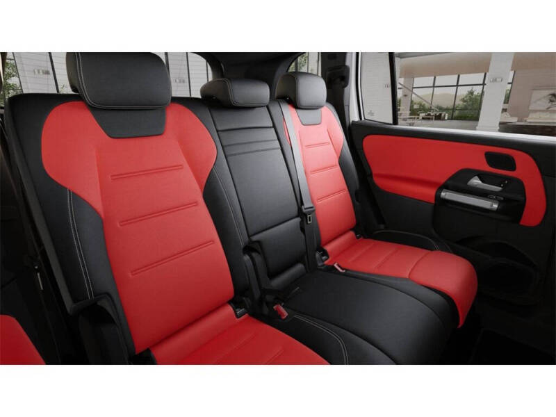 2026 Mercedes-Benz GLB GLB 250 4MATIC