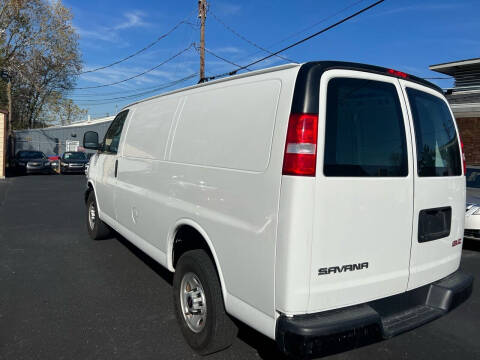 2019 GMC Savana 2500