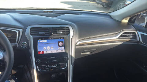 2019 Ford Fusion SEL