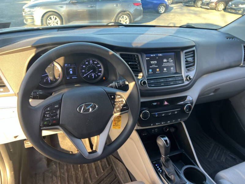 2018 Hyundai Tucson SE