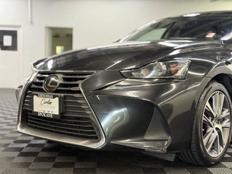2020 Lexus IS 300