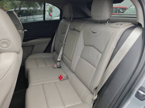 2023 Cadillac XT4 Premium Luxury