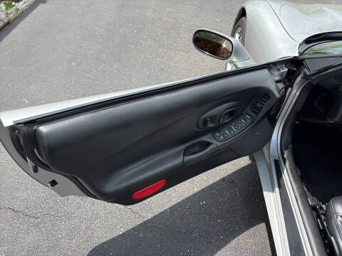 2004 Chevrolet Corvette