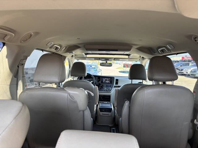 2017 Toyota Sienna