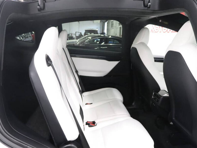 2020 Tesla Model X Long Range