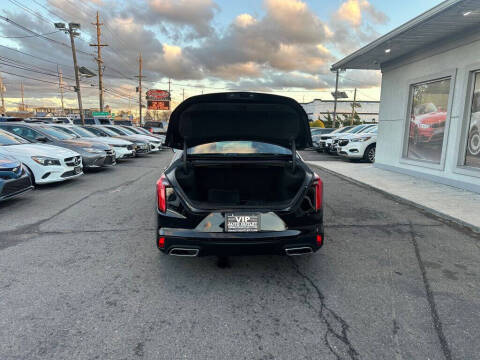 2023 Cadillac CT4 Luxury