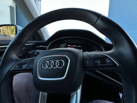 2021 Audi Q8 quattro Premium Plus 55 TFSI