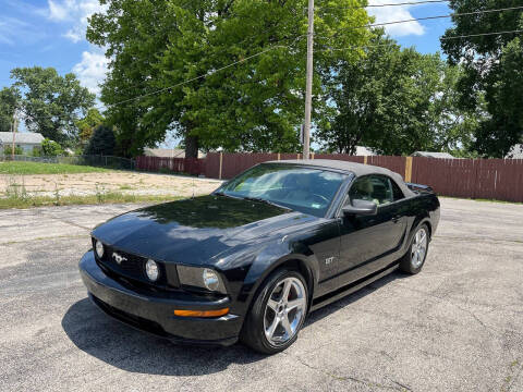 2005 Ford Mustang GT Premium