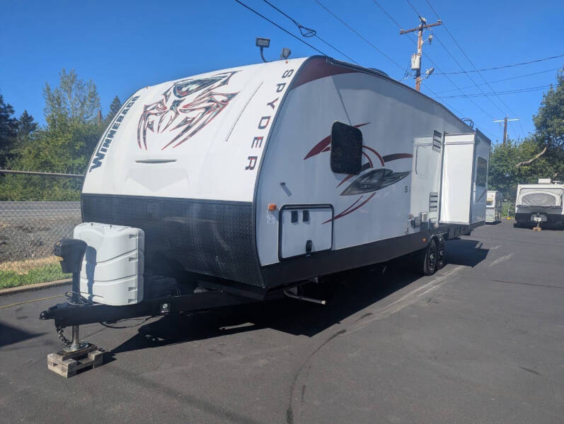 2017 Winnebago Spyder 28SC / 34ft