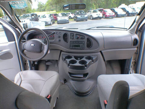 2007 Ford E-Series E-350 SD XLT