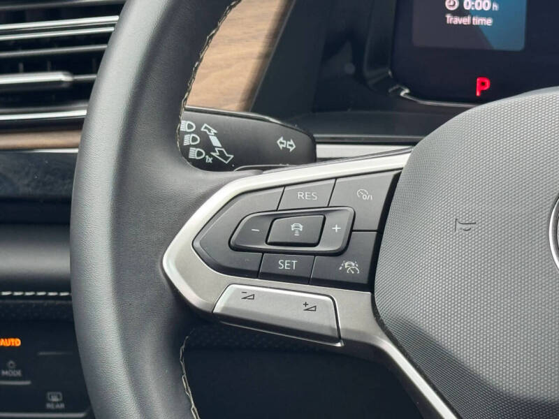 2024 Volkswagen Atlas SE