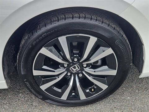 2024 Honda Civic EX-L