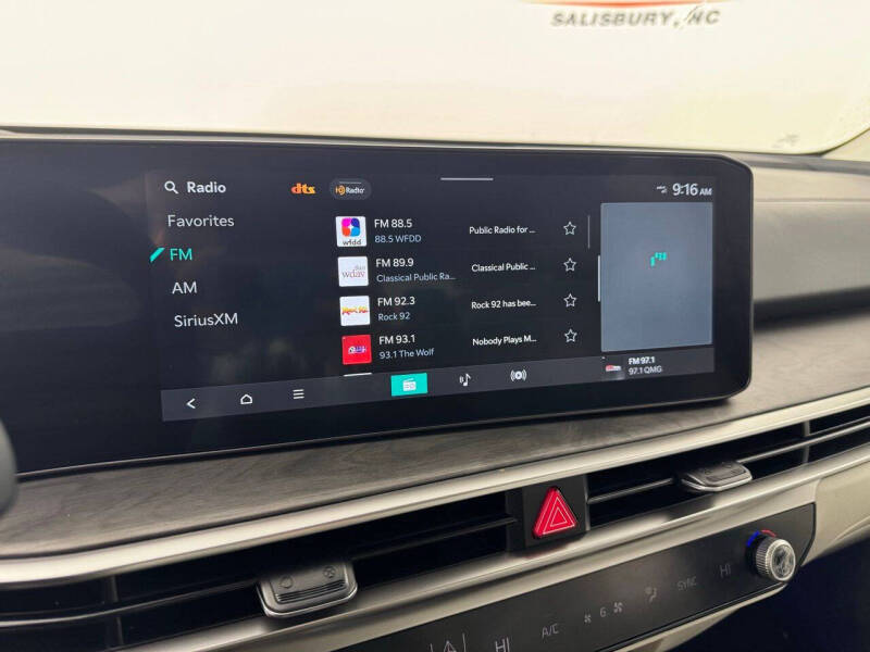 2024 Kia Sorento X-Line EX