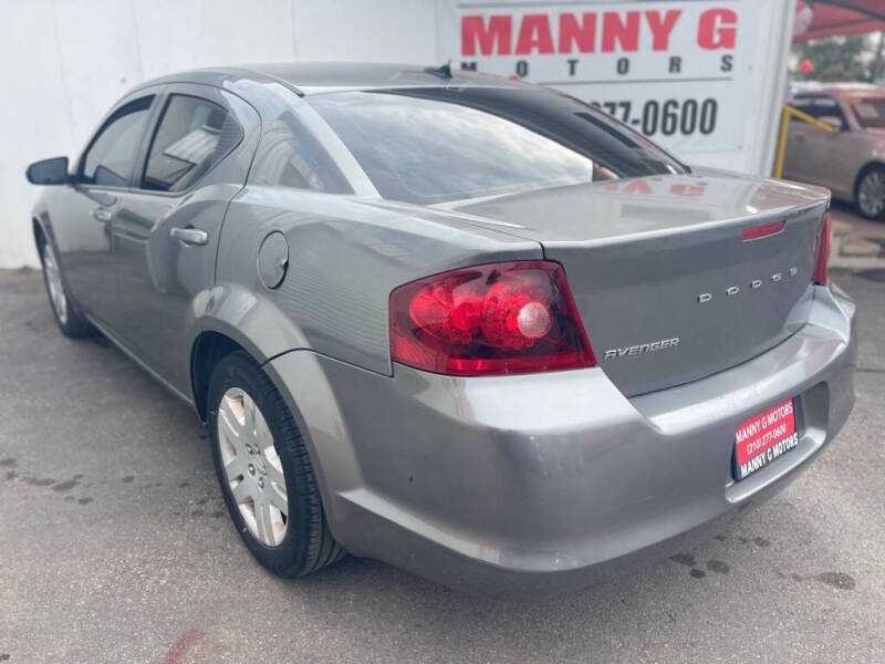 2013 Dodge Avenger SE
