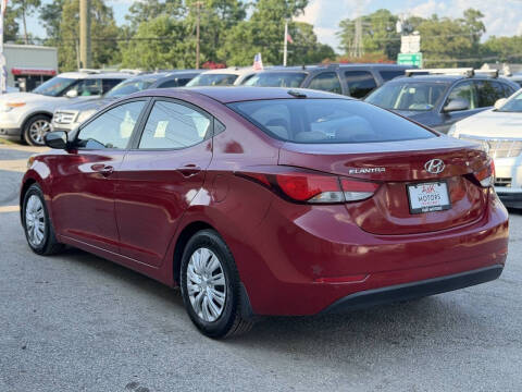 2016 Hyundai Elantra SE