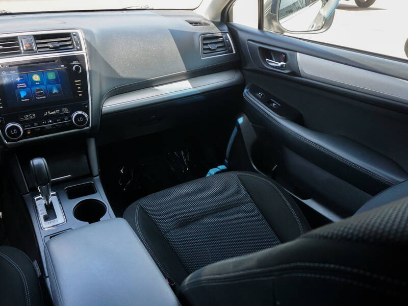 2019 Subaru Outback 2.5i Premium