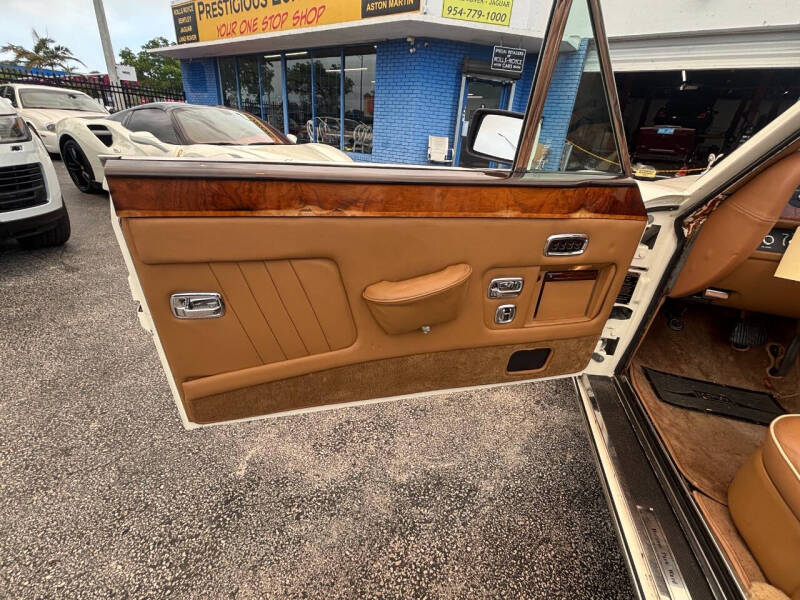 1987 Rolls-Royce Corniche