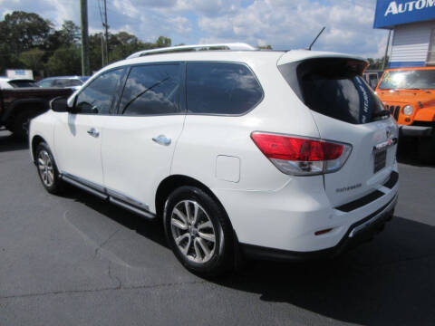 2016 Nissan Pathfinder S